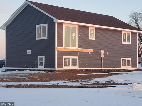 3rd image of 754 190th St