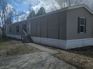 237 W 2 S, Sugar City, ID 83448
