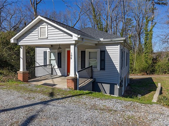 3rd image of 108 Clemson St