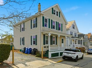 19 Dixon St #2, Newport, RI 02840