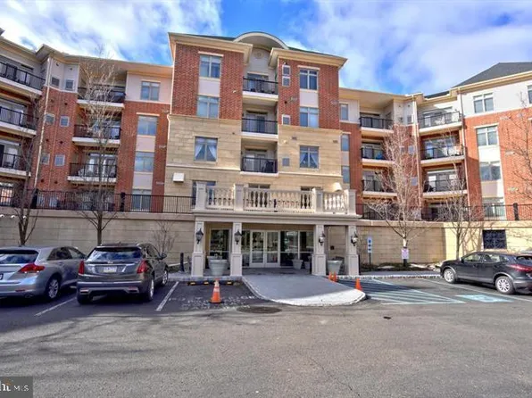 312 Carson Ter, Huntingdon Valley, PA 19006