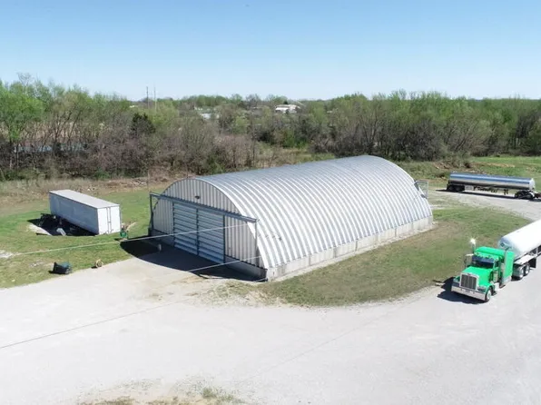 4945&4845 S Highway 32 Highway, El Dorado Springs, MO 64744