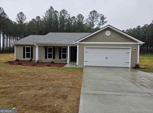 648 Walnut Dr #3, Hartwell, GA 30643