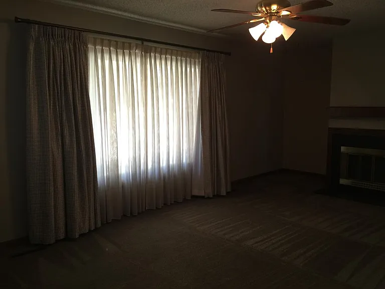 4316 Belridge Dr — Photo 11