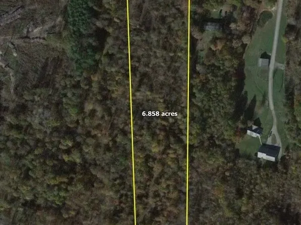 Montgomery Rd, Orwell, OH 44076