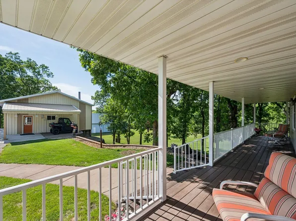 6897 95th Ave SE, Clear Lake, MN 55319