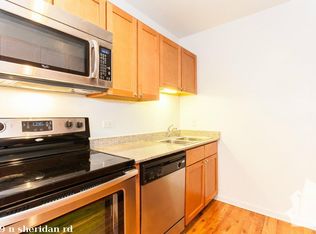 4609 N Sheridan Rd #223, Chicago, IL 60640