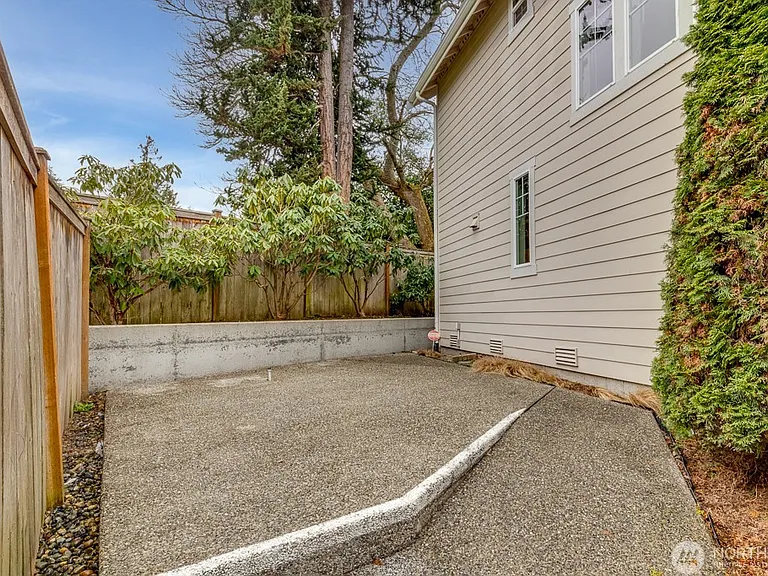 7510 Broadway #3 — Photo 26