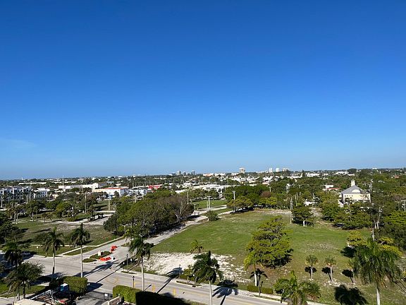 3rd image of 2600 N Flagler Dr #1001