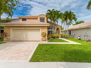 3325 SW 181st Ter, Miramar, FL 33029