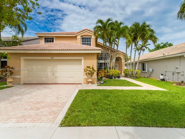 3325 SW 181st Ter, Miramar, FL 33029
