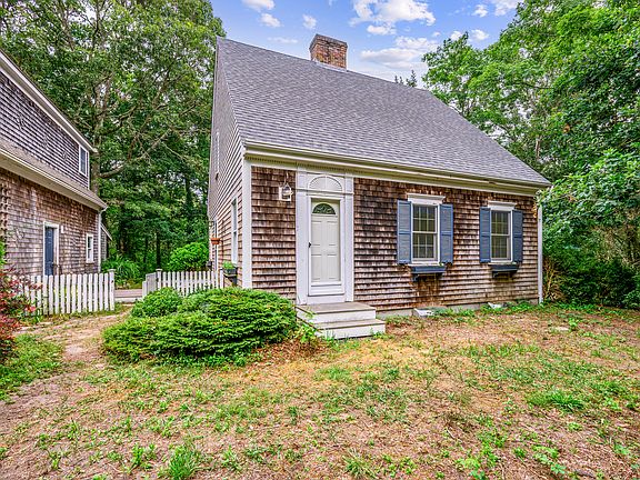 2nd image of 267 Great Fields Road