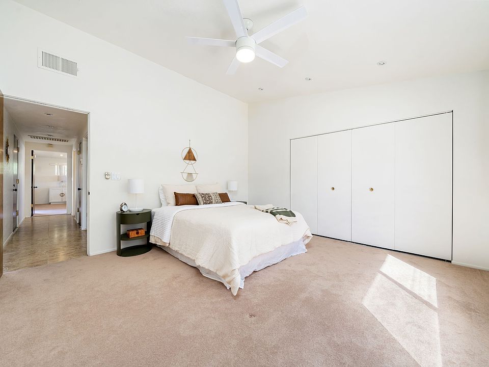 1st image of 53815 Avenida Carranza