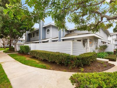 19126 Queensport Ln APT A, Huntington Beach, CA, 92646