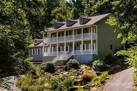 450 Blue Mist Way