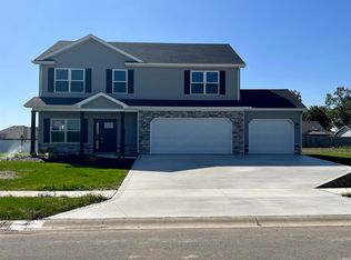 3104 E Butler Ct, Columbia City, IN 46725
