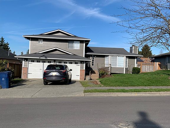 2nd image of 6715 67th Pl NE