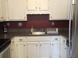 309 East St APT 13, Plainville, CT 06062