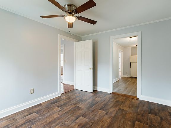 5th image of 110 Prospect Dr