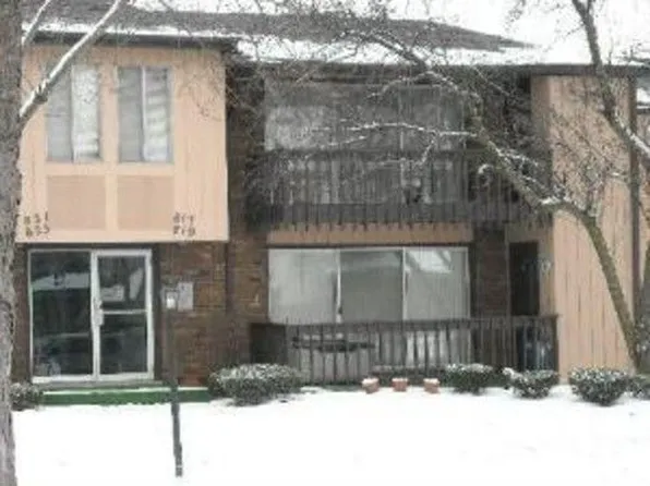 817 E 194th St, Glenwood, IL 60425