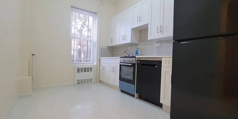 Rented by Michal Kuras, LREB | media 15