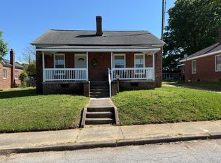 105 Piedmont Ave, Greenwood, SC 29646
