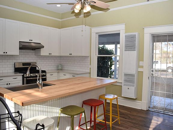 5th image of 22191 N Anderson St