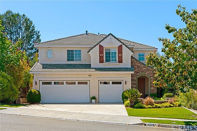 1st image of 42752 Oak View Pl