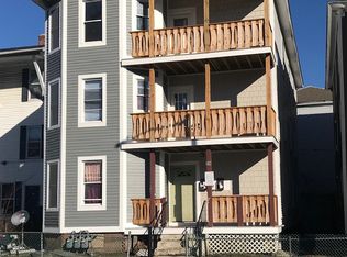 54 Piedmont St #3, Worcester, MA 01610