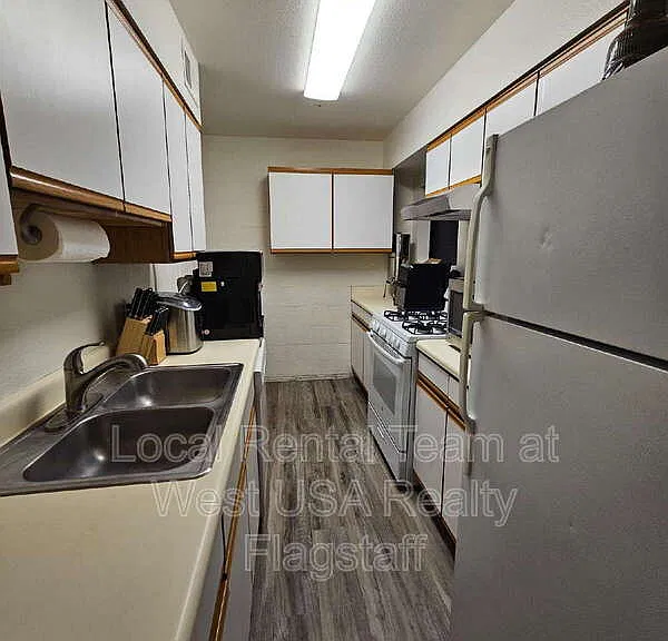 6315 N Saint Nicholas Cir #44 — Photo 18