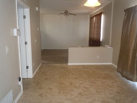 4th image of 1802 Meadowbrook Pkwy