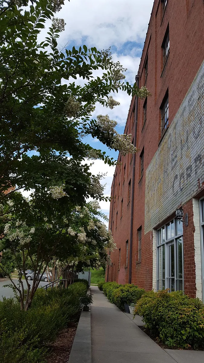 Building Photo - Norcross Station