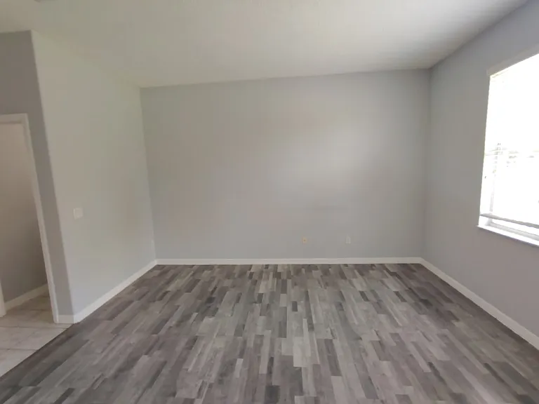 2605 Southpointe Ct — Photo 10