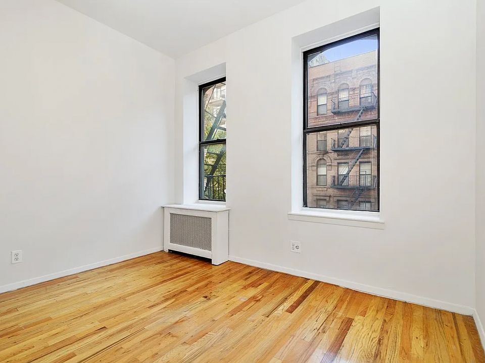 1st image of 171 Thompson St APT 27