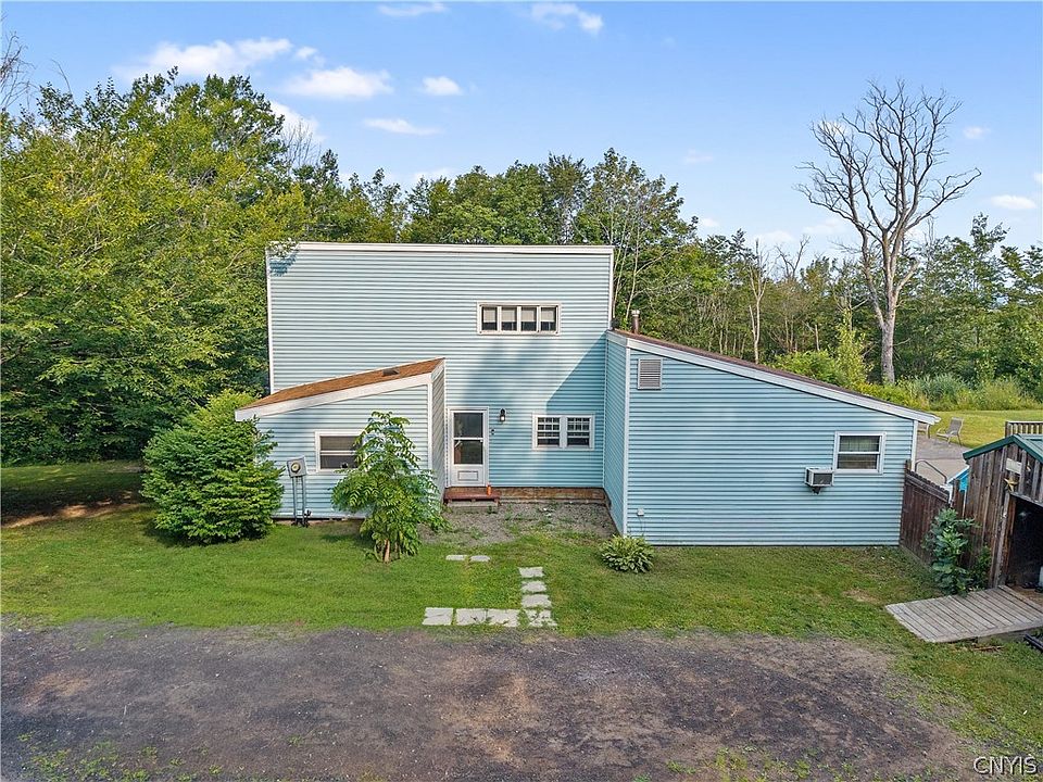 1st image of 48 Edwards Cir