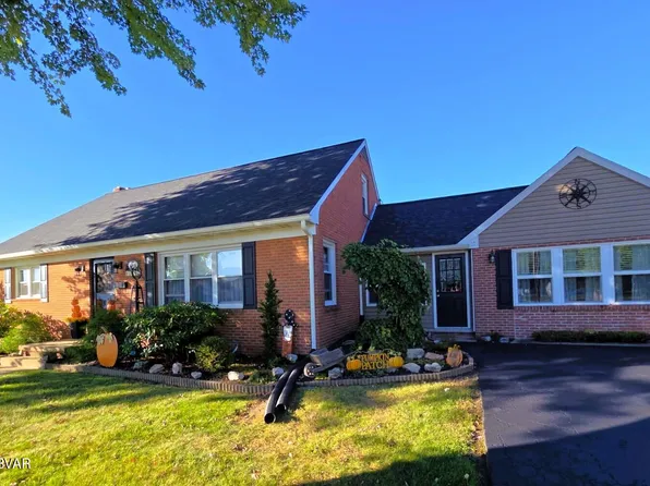 1127 Elm St, Montoursville, PA 17754