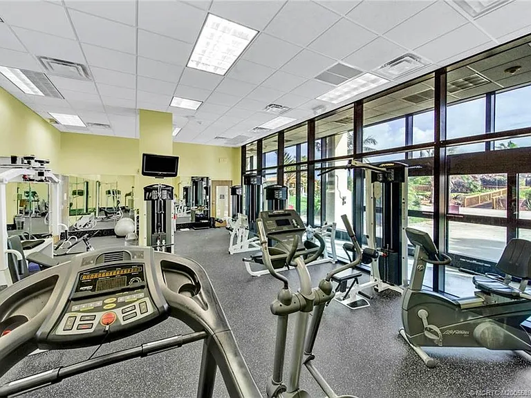 10410 S Ocean Dr #308 — Photo 22