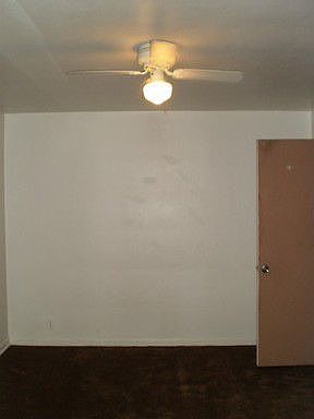 4th image of 1009 Garfield Ave
