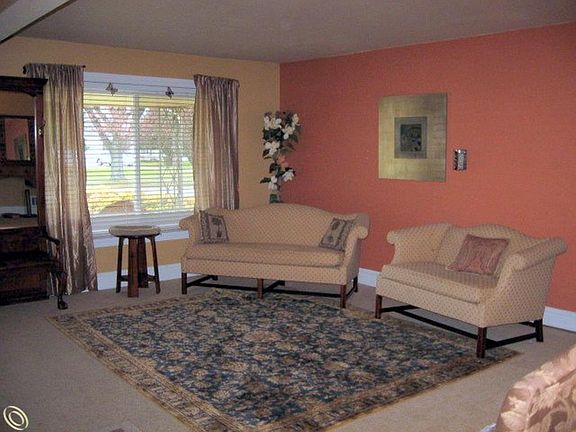 5th image of 5261 Abington Dr