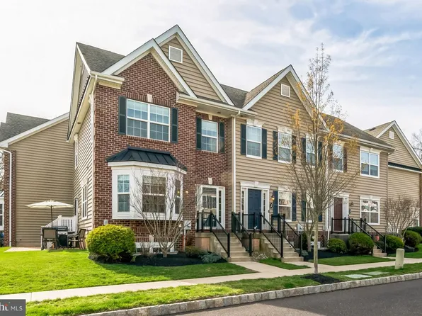 3752 William Daves Rd Unit 1, Doylestown, PA 18902