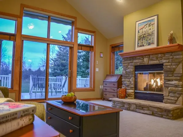 9185 Hidden Blossom Ln #2001, Fish Creek, WI 54212