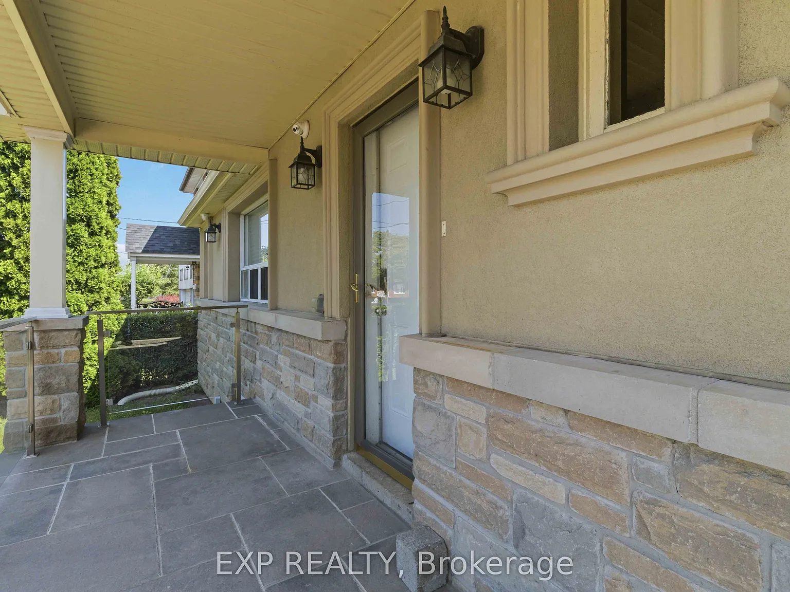 3 bed, $3,300 — Photo 2