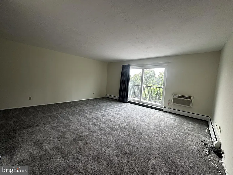 120 N Bethlehem Pike #305-A — Photo 8