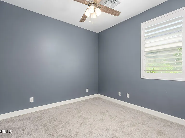 542 E Bamboo Ln — Photo 18