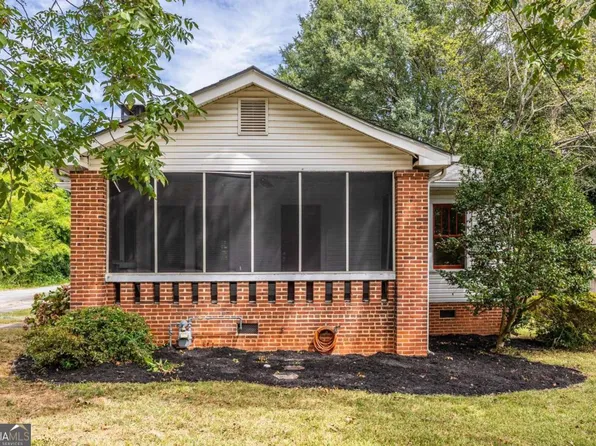 1749 Dorsey Ave, East Pt, GA 30344