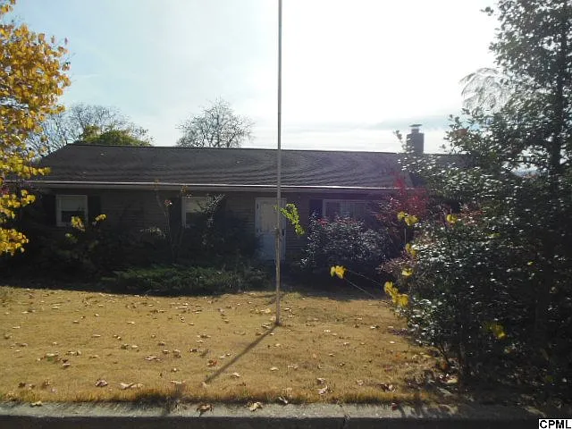822 Pennsylvania Ave photo 1
