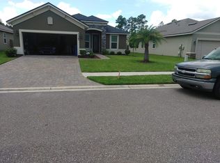 11763 Lake Bend Cir, Jacksonville, FL 32218