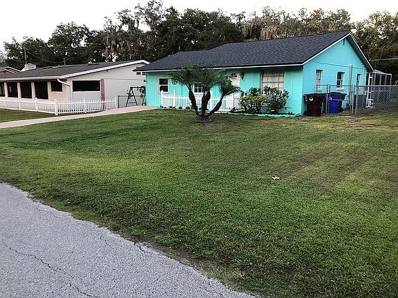 3rd image of 817 Alabama Ave