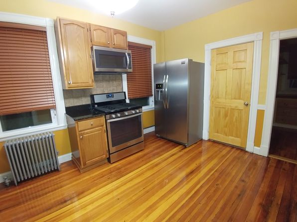 11-13 Medford St #3