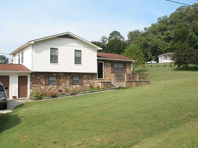 2nd image of 19 Harkins Ln